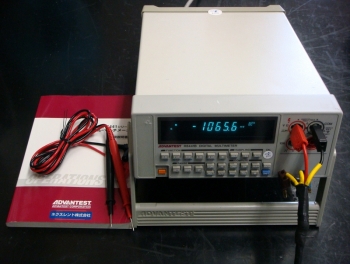 R6441B+R132204-1/2 Digital Multimeter