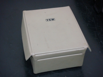 2406051000V 250V 2000Mohm insulation-resistance meter