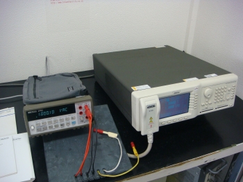 91001000V 20A 250MHz Universal Calibrator
