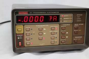 6170.1fA 200Gohm Programmable Electrometer