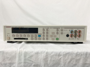 R65818-1/2 Digital Multimeter