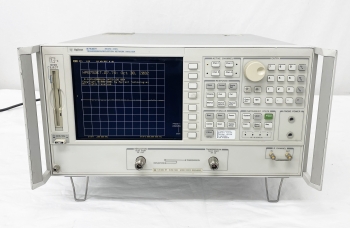 8753ET /004/1D5300KHz-3GHz Network Analyzer