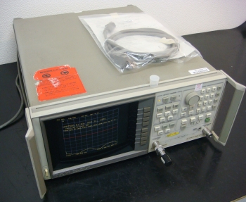 8752A/003300kHz-3GHz Network Analyzer