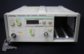 MG9001AStabilized Light Source Mainframe