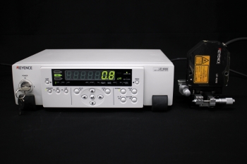 LE-4000 + LE4010High precision shape measurement displacement meter