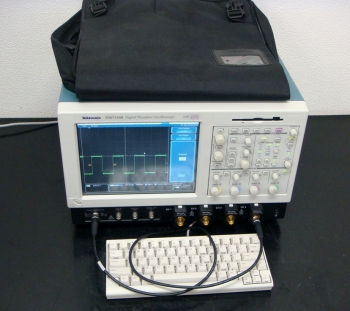TDS7154BDC-1500MHz 4ch 4MW 20GS/s Digital Phosphor Oscilloscope
