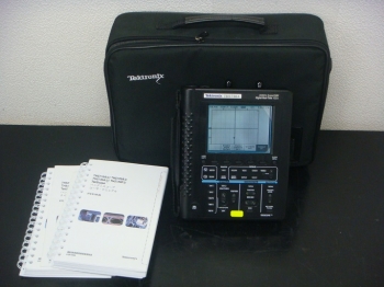 THS730A200MHz 2ch Handy oscilloscope