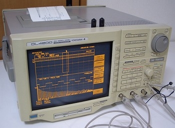 DL4200DC-300MHz 4ch 100Ms/s Digital Oscilloscope