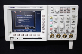 TDS3054B500MHz 4ch DPO Oscilloscope 
