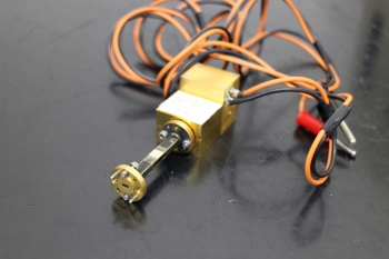 15M2000 56.85GHz WR15 1mW Oscillator unit
