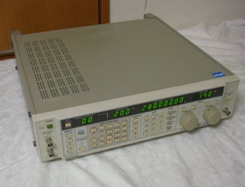 VP-8122AAM/FM Stereo Siganal Generator