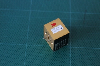 ELISO659.5GHz WR15 Isolator