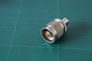 KN--99-35 N(m)-BNC(f)  adapter