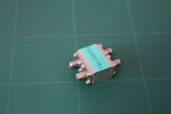 1030J91305-13GHz 30dB Directional Coupler