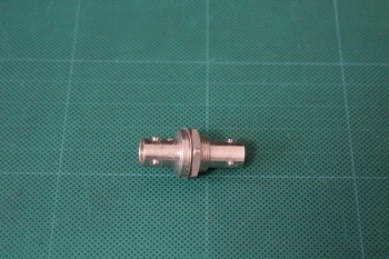 107-BATriax(f) 3Lug Panel mount