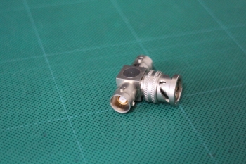 14949 BN73Triax 3Lug T connector