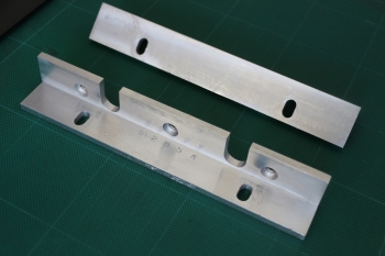 5205A4U Rack Mount kit 177mm