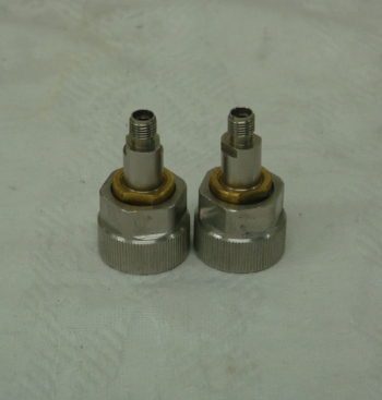 CA35H0701APC3.5mm(f)-APC7mm  Conversion Adapter