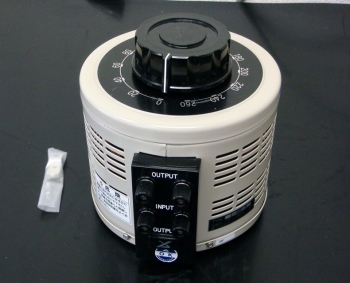 S-260-5 260V 1000VA 5A Volt Slider