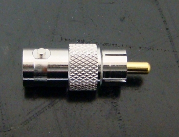 -BNC(f)-RCA(m) Connector