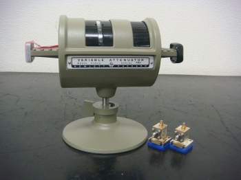 K382A18-26.5GHz Waveguide Variable Attenuator 
