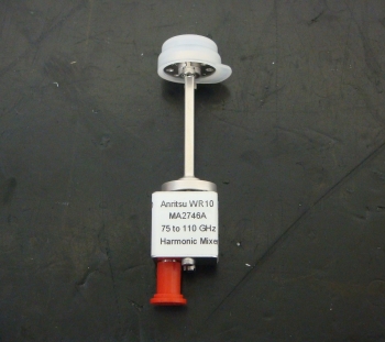 MA2746A75 - 110GHz Harmonic Mixer