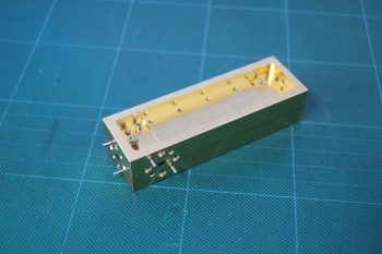 CPVA20 WR15 20dB 75GHz Directional coupler