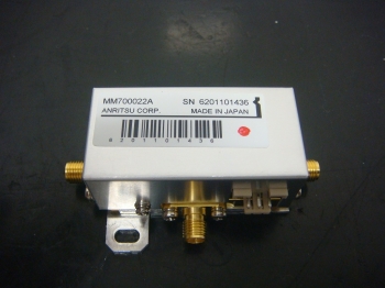 MM700022ADC-13 GHz SPDT Switch