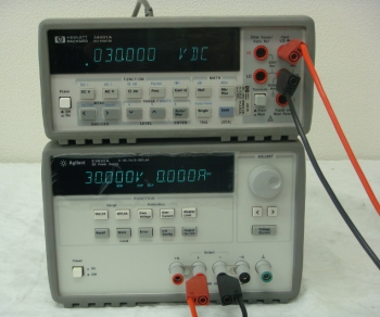 E3632A15V-7A,30V-4A Power Supply