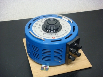 SD-1330AC 0-130V 30A　Slide regulator スライダック