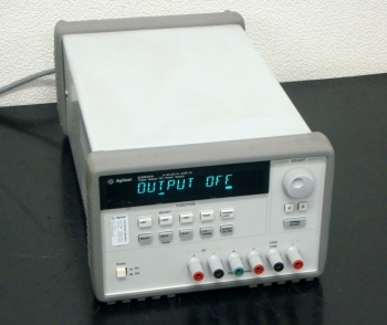 E3631ATriple Output +-25V 6V Power Supply