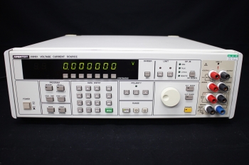 R6161 /01Voltage Current Source