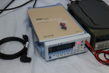 GS20032V 200mA res100nV Voltage Current Source