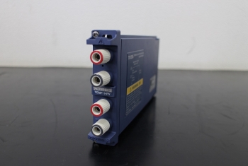7012-65Temperature/High Precision Voltage unit
