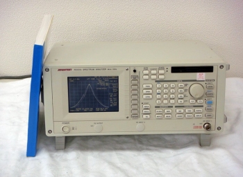 R3131A9kHz-3GHz Spectrum Analyzer