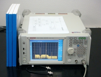 R3477 /022/0509KHz-13.5GHz Signal Analyzer