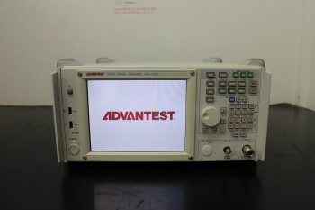 R3477 /022/0549KHz-13.5GHz Signal Analyzer 