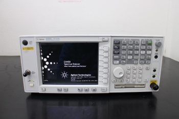 E4445A3Hz-13.2 GHz PSA Spectrum Analyzer 
