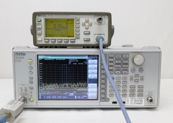 MS2830Aシグナルアナライザ 13.5GHz with 6GHz SG
